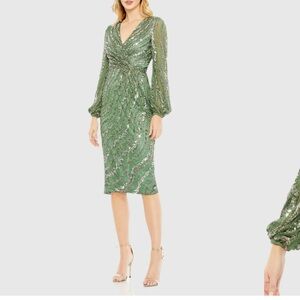 Mac Duggal NWT Embellished Long Sleeve Midi Dress in Sage Size 14